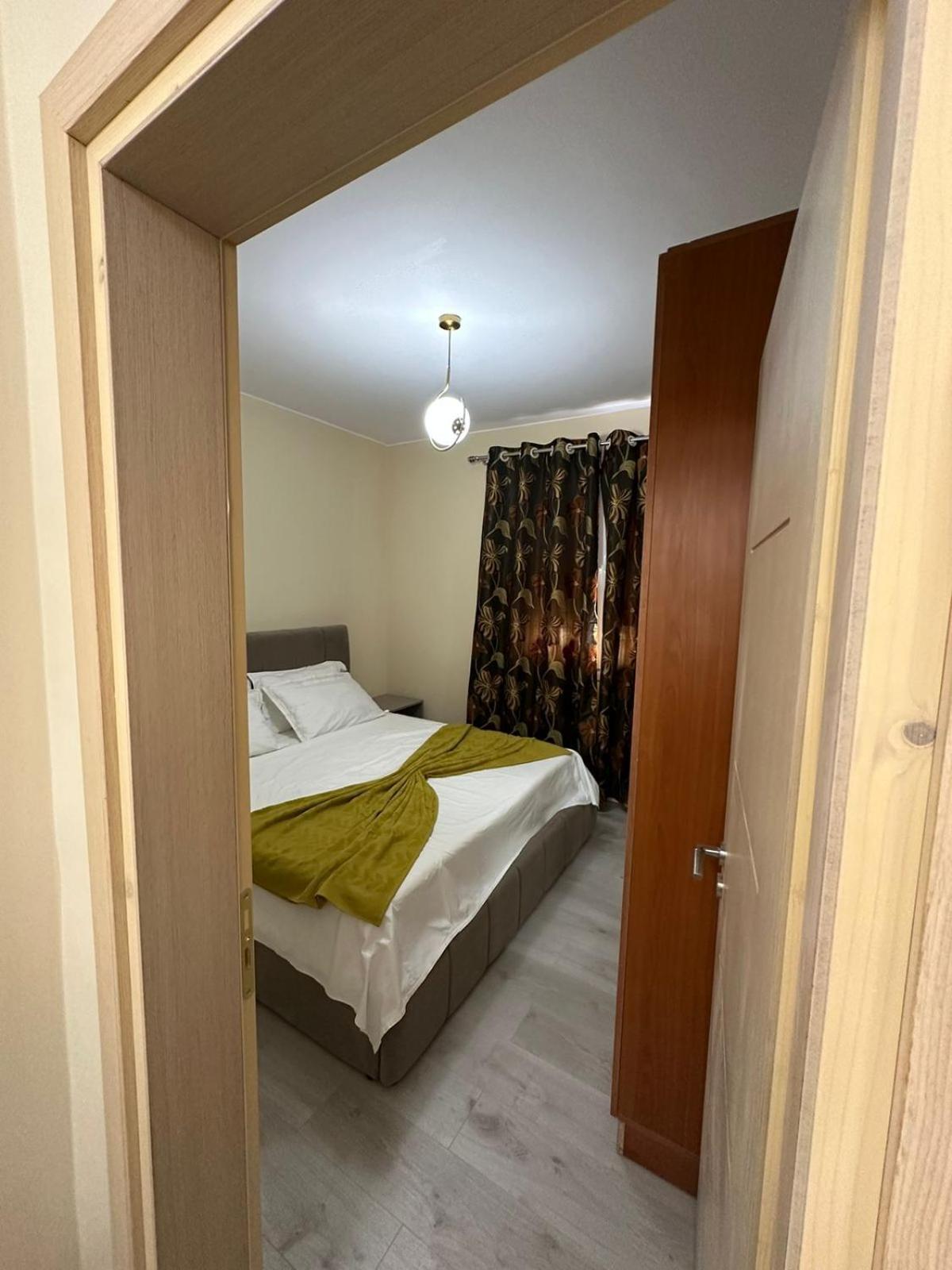 Holiday House Durrës Buitenkant foto